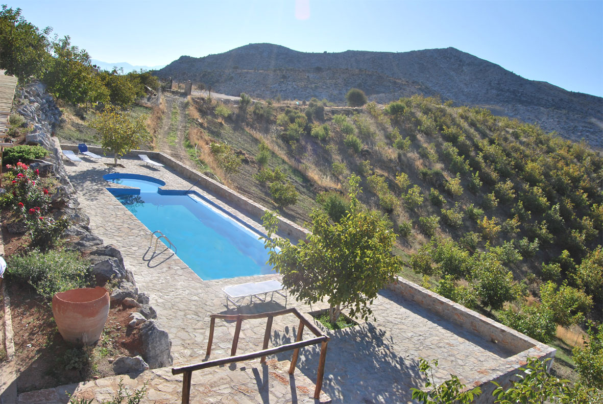 Traditional Cretan estate with pool and mountain views